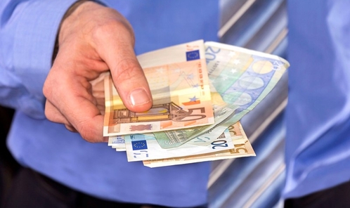 Cashbonus ipv aandelenrechten: mag een voorziening?